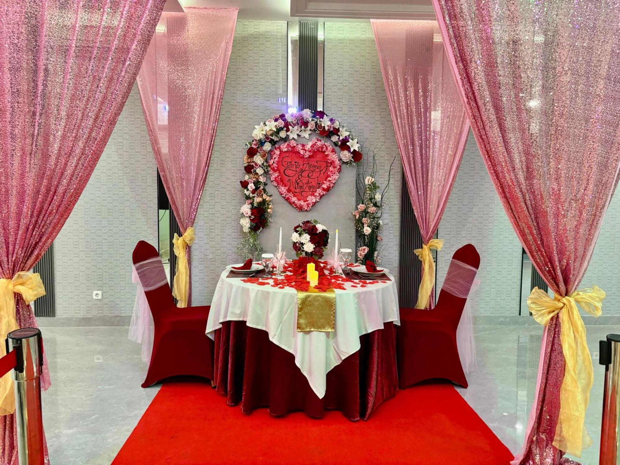 All Nite And Day Hotel Alam Sutera Serpong Exterior foto